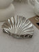 Vintage Shell Shape Metal Hair Clutch