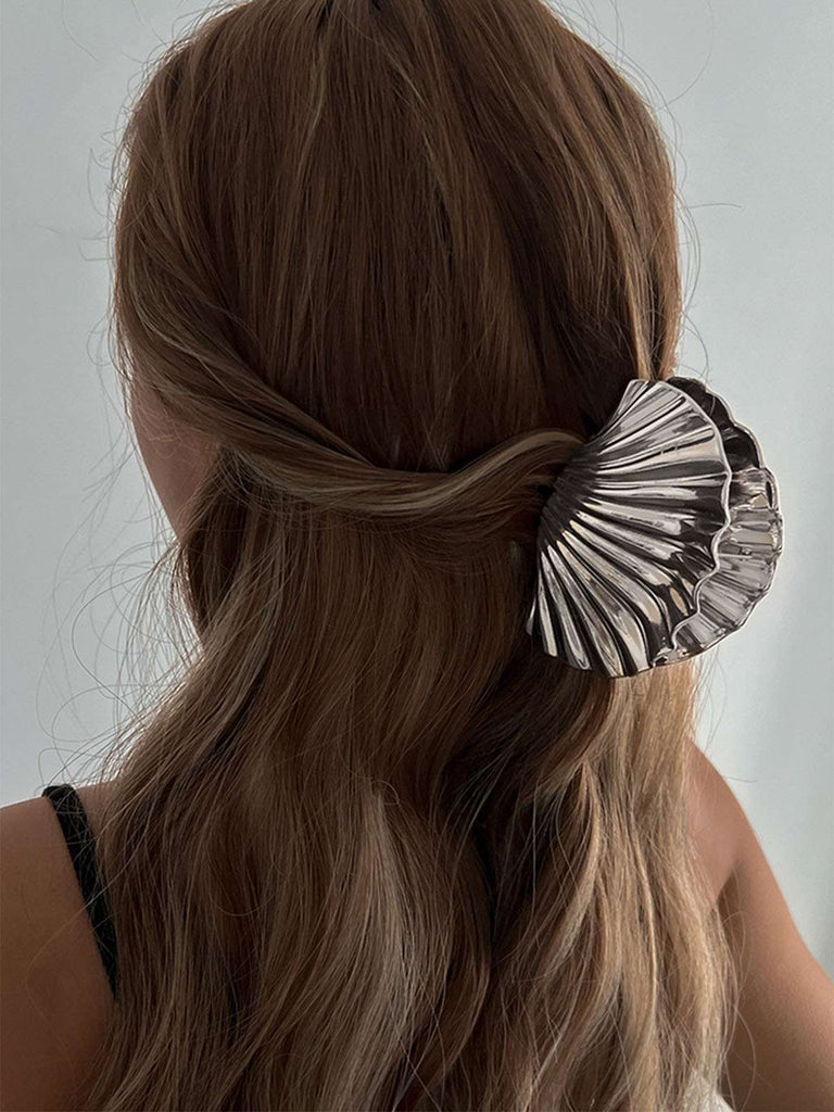 Vintage Shell Shape Metal Hair Clutch