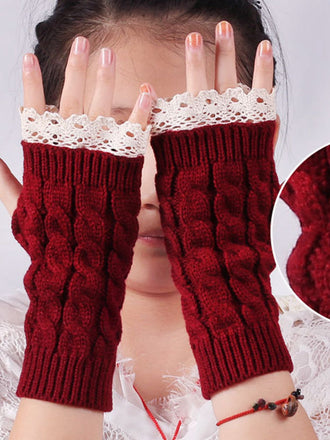 Vintage Lace Patchwork Twisted Knit Fingerless Gloves