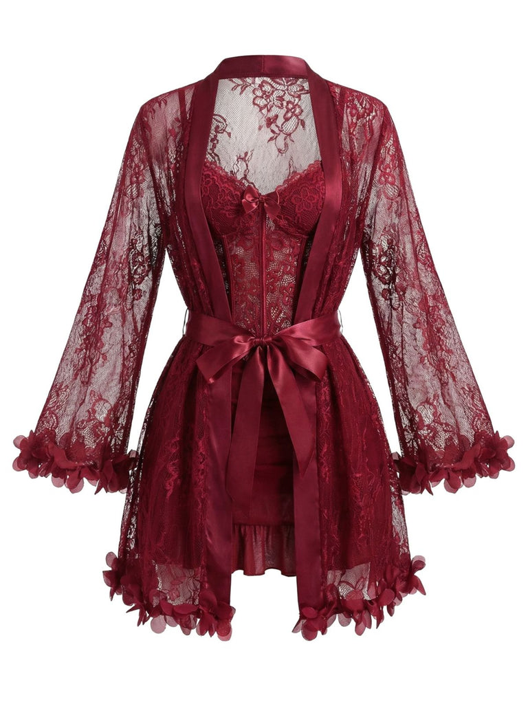 1960s Spaghetti Strap Lace Belted Sleepwear Set