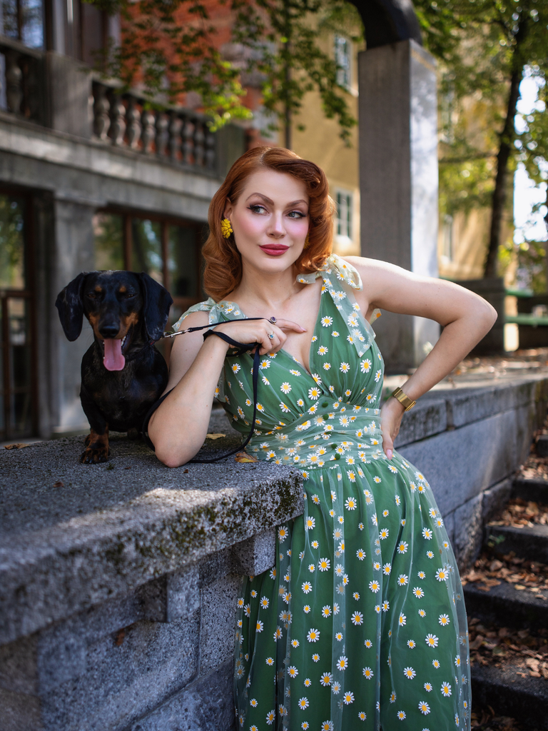 Green 1950s Daisy Mesh Swing Dress