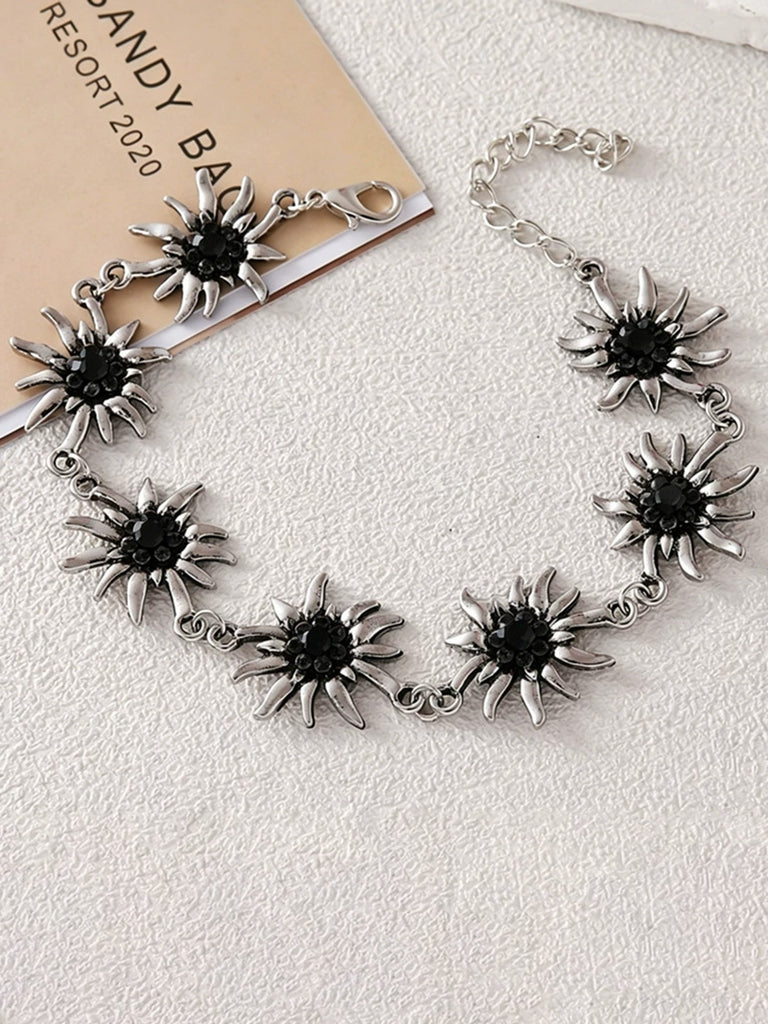 Floral Vintage Classic Accessory