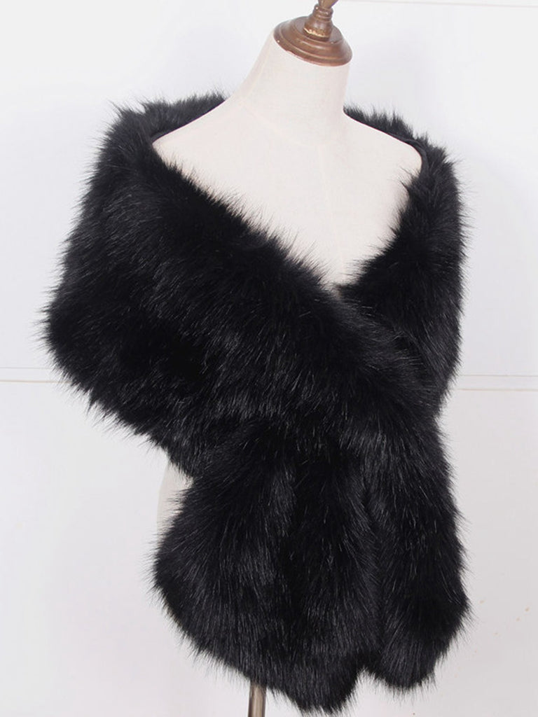 Vintage Faux Fur Cape Scarf — 1950s style that speaks before she does