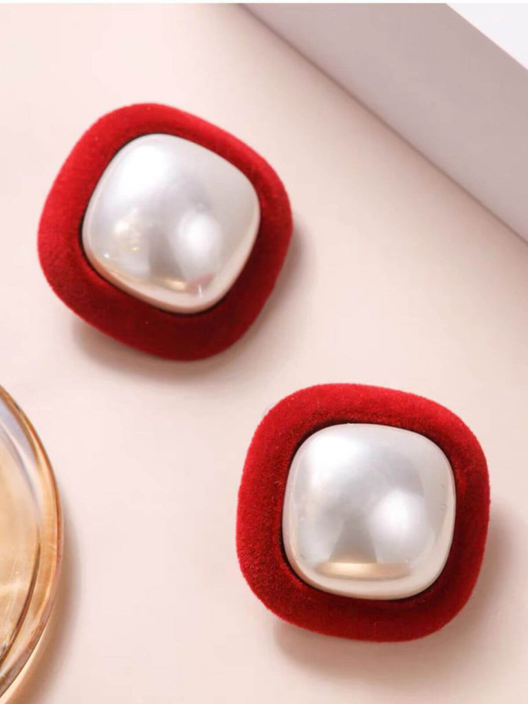 This Vintage Flocked Square Earrings carries 1950s stories waiting to be told