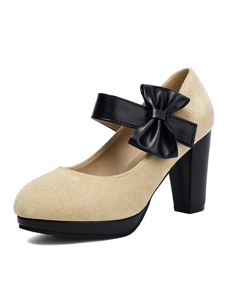 Vintage Mary Jane Bow Chunky Heel Shoes: timeless 1950s elegance she makes her own