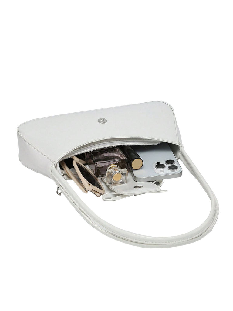 Vintage Leather Bow Baguette Bag