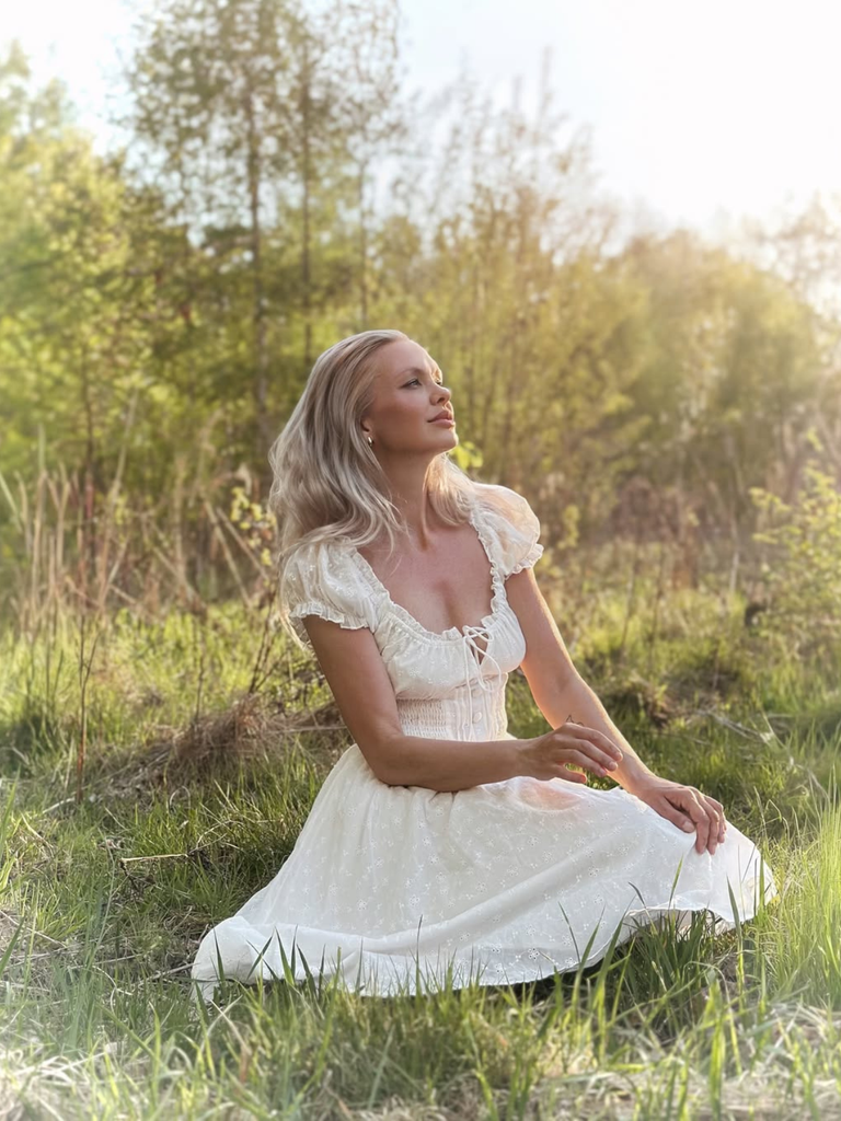 White 1940s Solid Cotton Embroidered Lace Dress, vintage dress, retro fashion, lace detail - perfect for women who love vintage and retro fashion