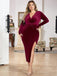 This Wine Red 1960s Flannelette V-Neck Dress wraps her in 1960s elegance, one twirl at a time