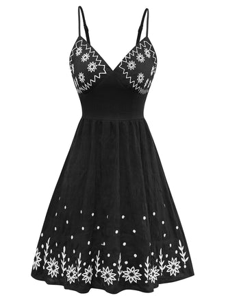 Black 1970s Boho Embroidered Floral Back-Bow Dress