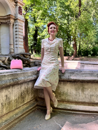 Pure Cotton Beige 1940s Puff Sleeves Floral Dress