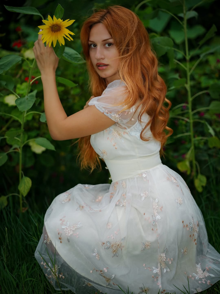 White 1950s Deep V-Neck Embroidered Floral Dress