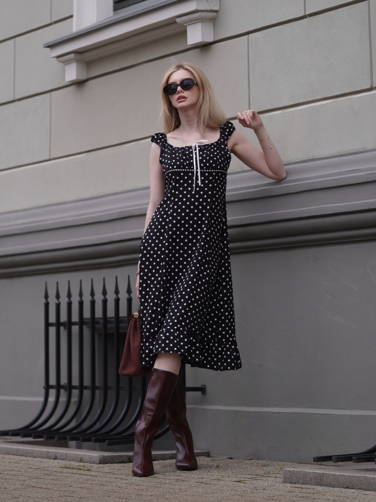 1940s Square Neck Polka Dot Ruffle Dress