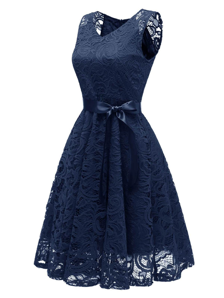 1950s Lace V Neck Bow Dress, classic 1950s style elegant retro fashion - Image 8