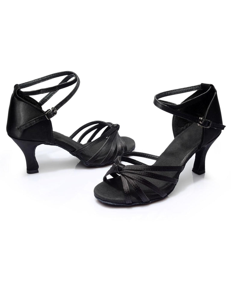 Black 1920s Gatsby Shoes: timeless style reimagined
