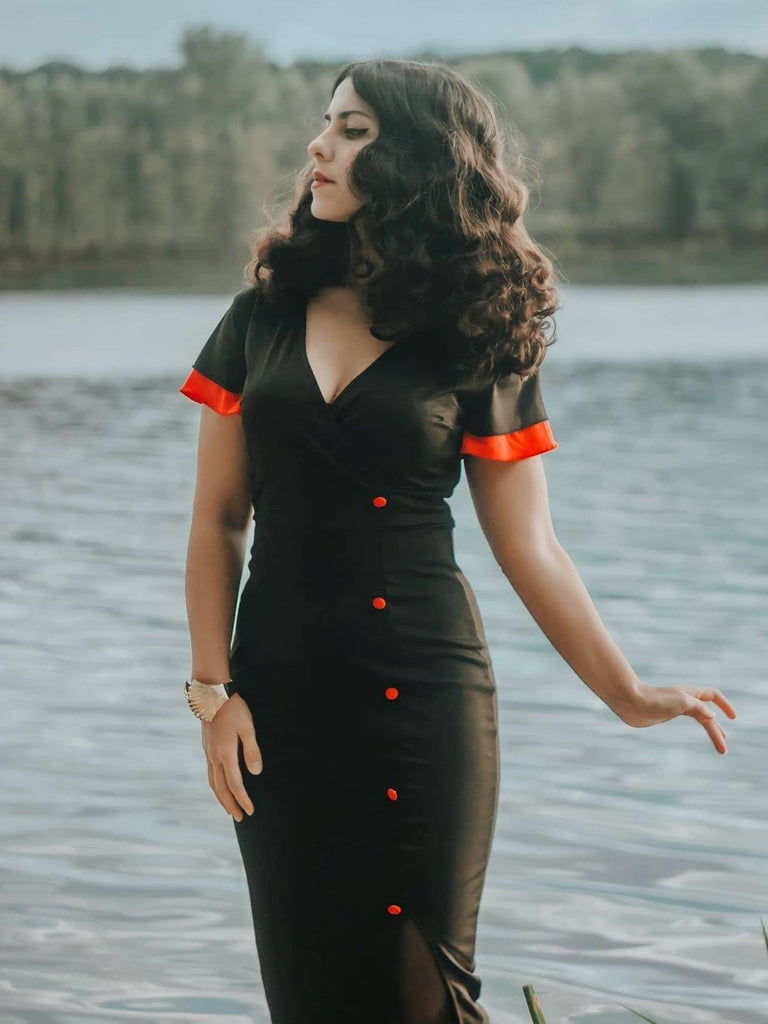 Black 1960s Button Slit Bodycon Dress — vintage elegance for the modern woman