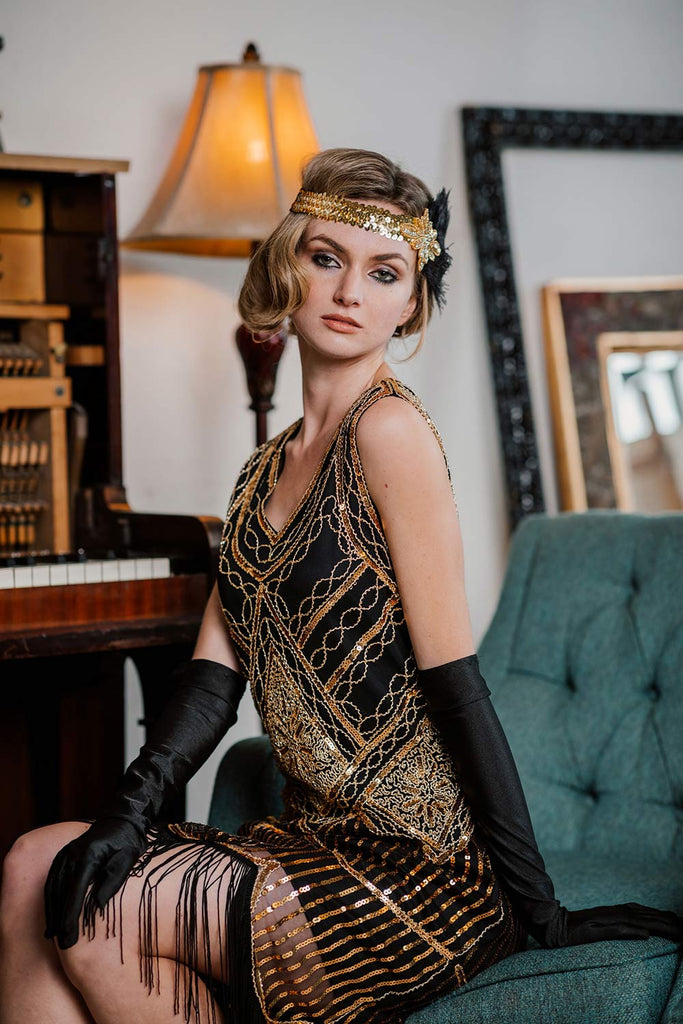 Gold 1920s Sequined Flapper Dress: timeless style reimagined