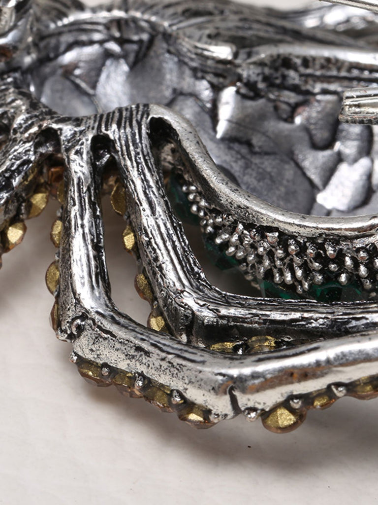 Retro Halloween Spider Rhinestone Brooch: timeless style reimagined